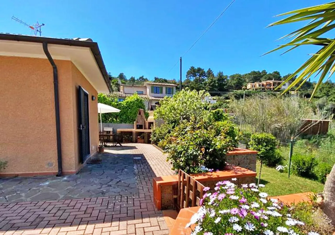 Le Maree Villino Scilla Apartment Capoliveri  Italy